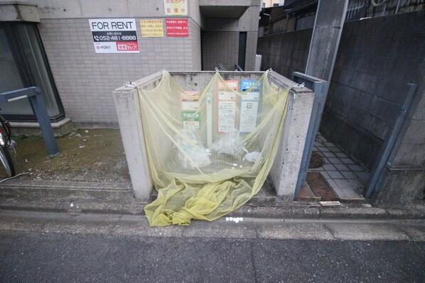 サキコーポレーション中村公園の物件外観写真